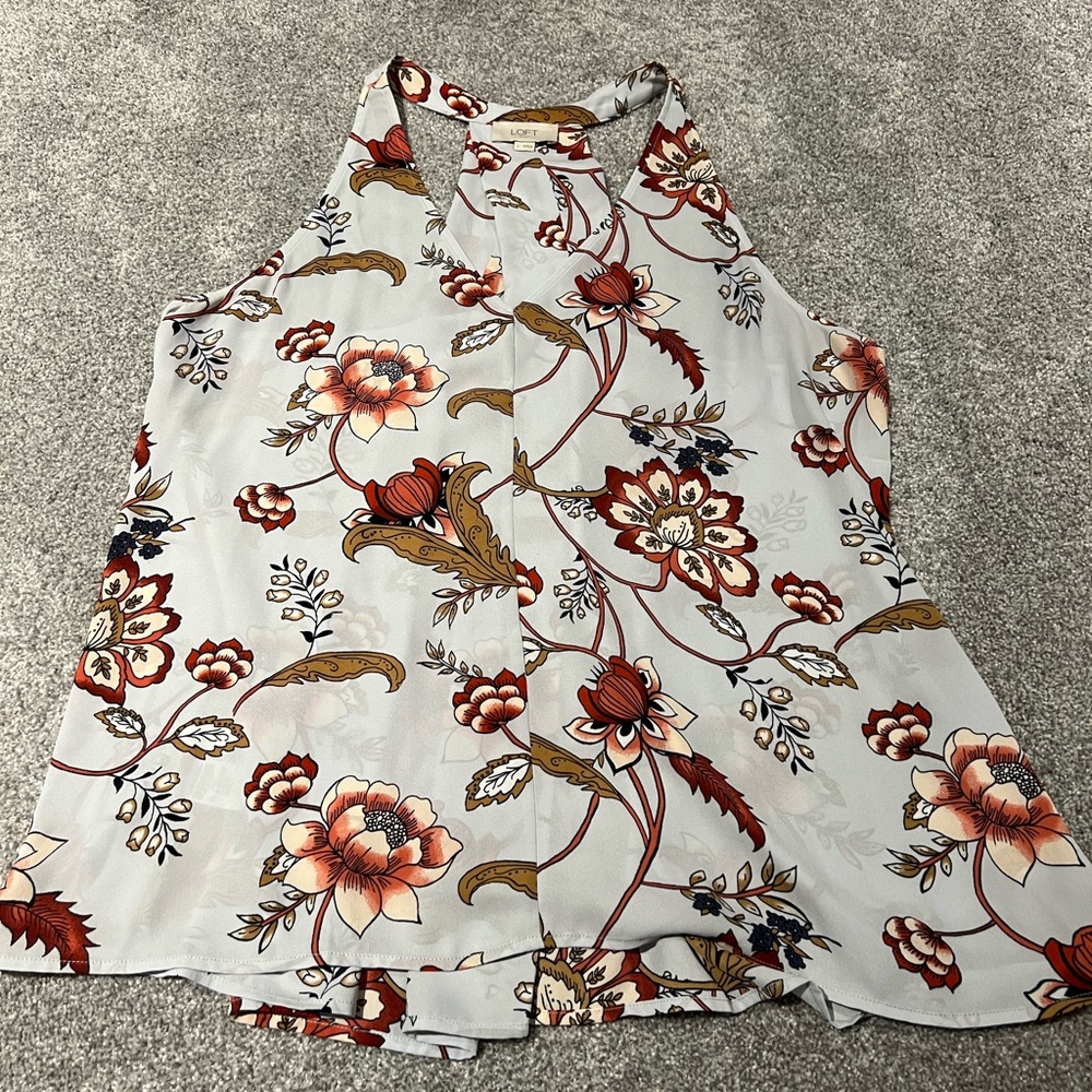 Loft tank top size L